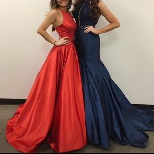 Red Sherri Hill prom dress ❌SOLD❌